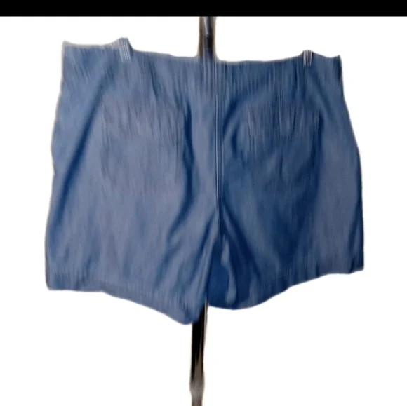 Womens New York & Co Blue Denim Shorts 12 - Picture 2 of 7